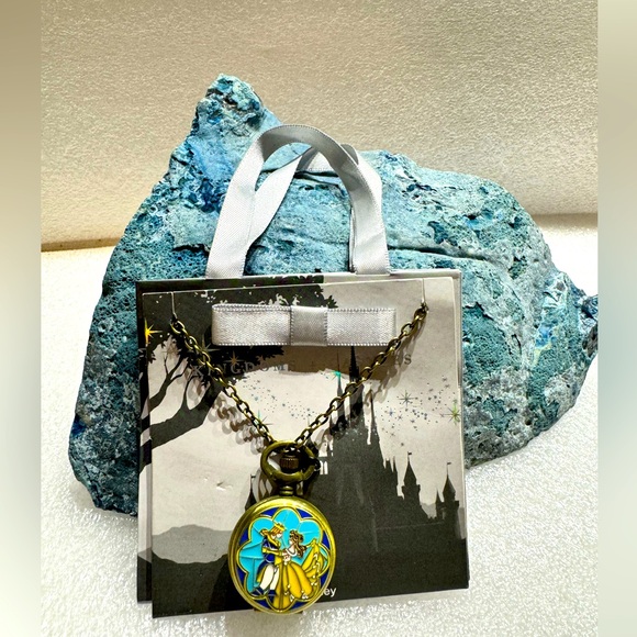 Disney Kingdom Castle Beauty & The Beast Pocket Watch with a Mini Disney Bag - Picture 3 of 8
